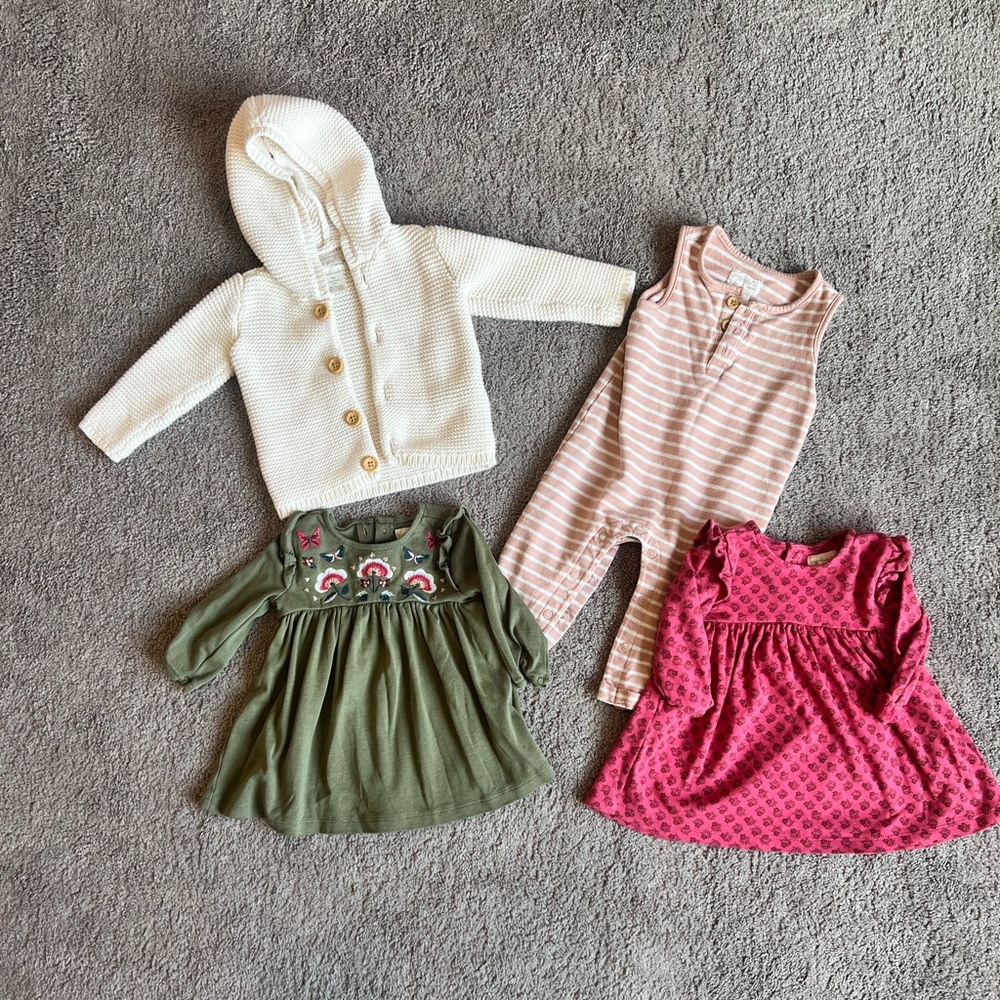 “Little planet” Baby Clothing Set with Hoodie and Dresses
